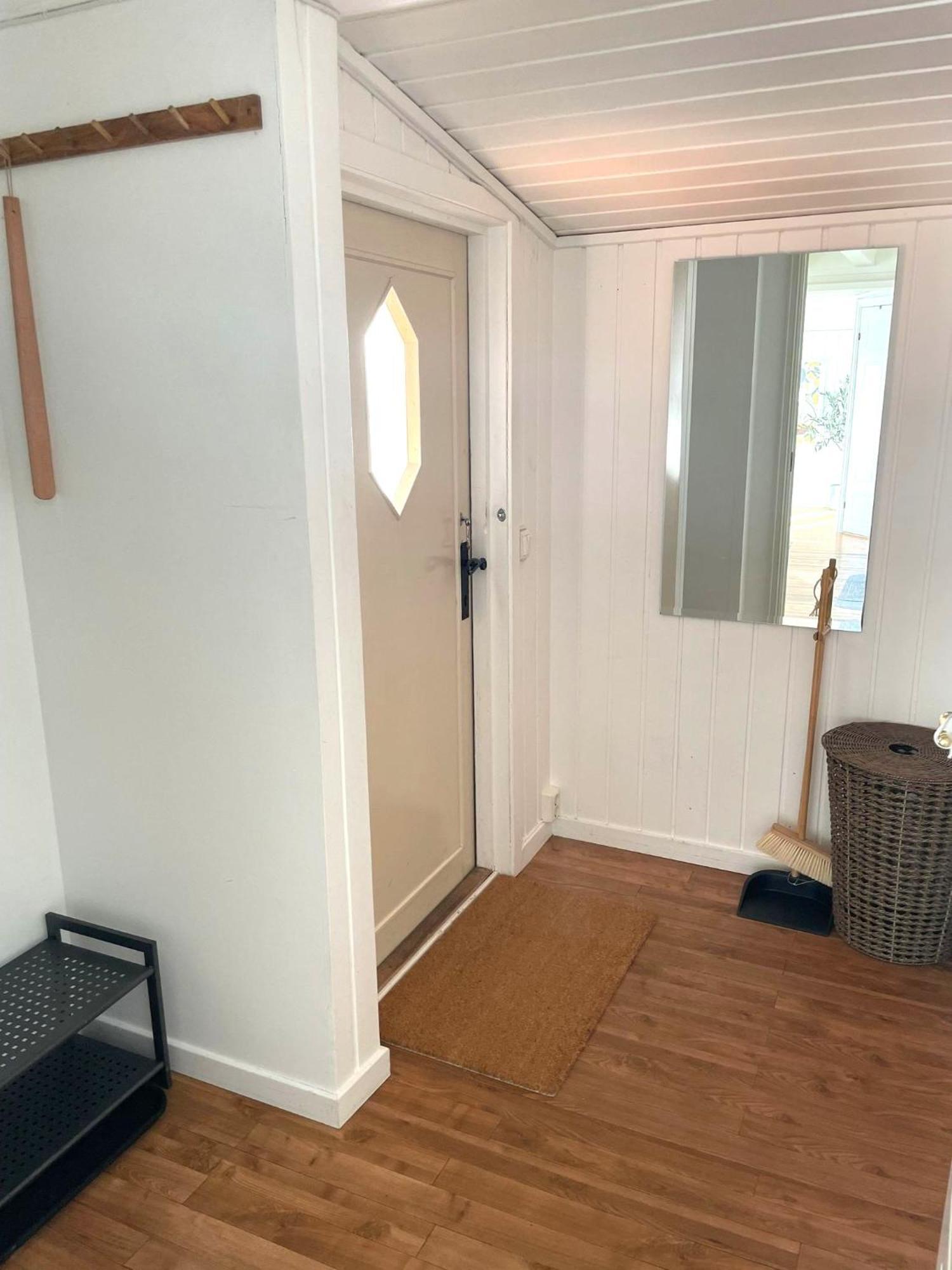 Hytte I Svolvaer Luaran gambar